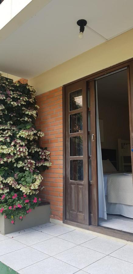 Pousada Guaruja 봄비나스 외부 사진